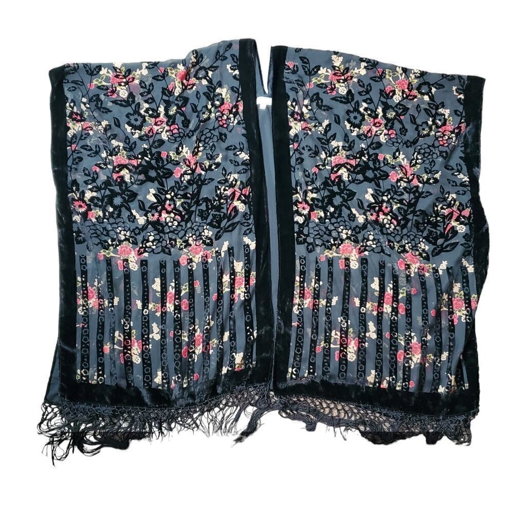 World Market Women Floral Velvet Trim Fringe Kimono Cardigan Shawl One Size